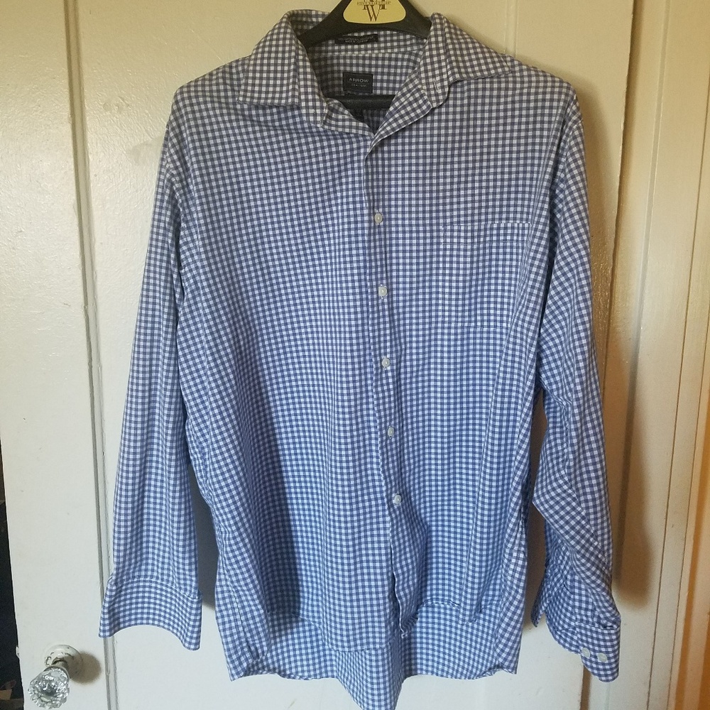 Arrow Classic Fit Men's Button-Up Blue Shirt